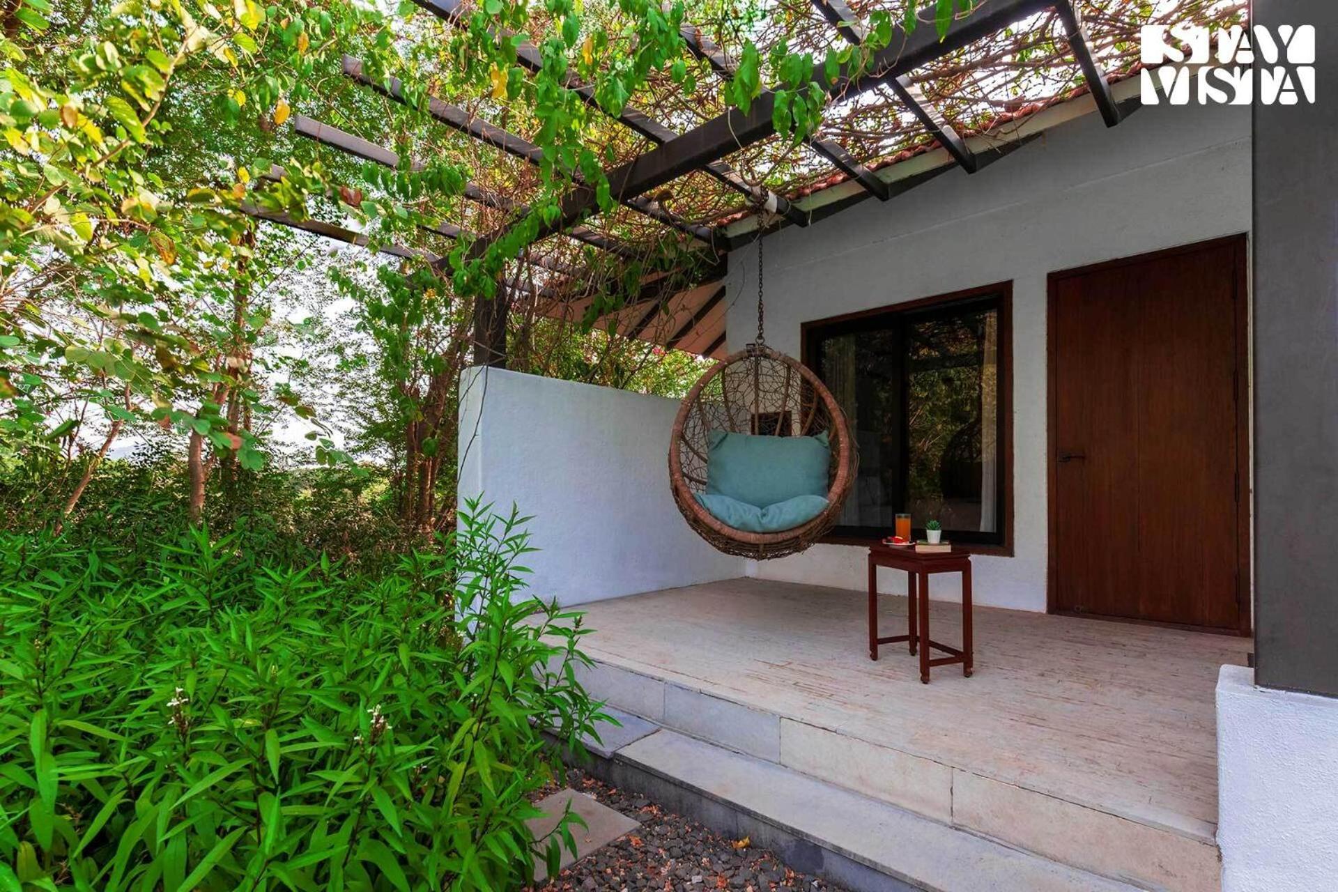 Wander Beyond By Stayvista - Featuring A Bali-Themed Abode And A Refreshing Swimming Pool Alibag Exterior photo