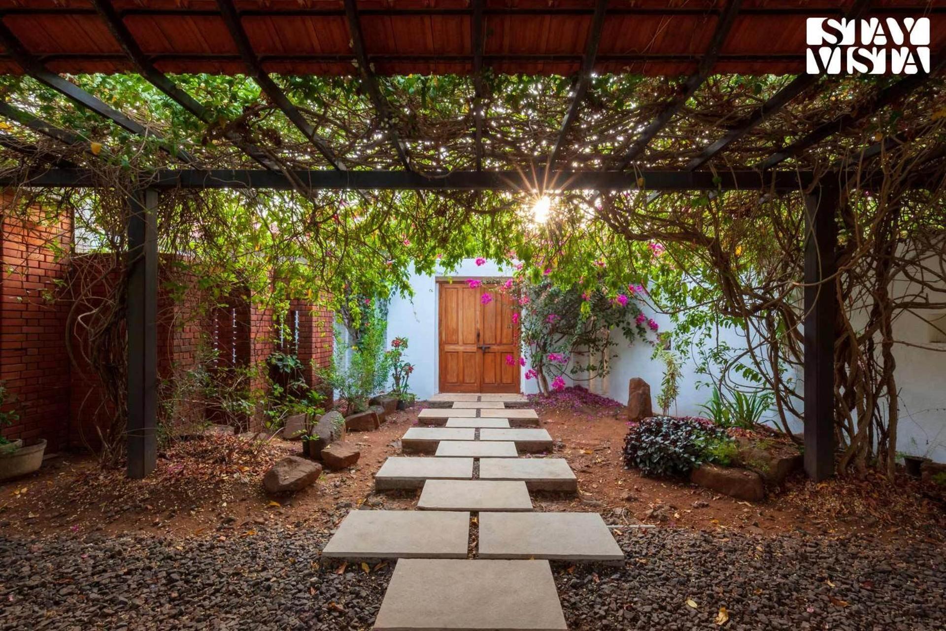 Wander Beyond By Stayvista - Featuring A Bali-Themed Abode And A Refreshing Swimming Pool Alibag Exterior photo